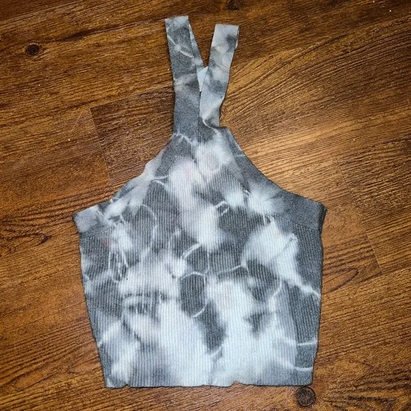 Kendall & Kylie Light Blue & Gray Tie-Dye Crossover Halter Knit Crop Top Size S - Picture 5 of 10
